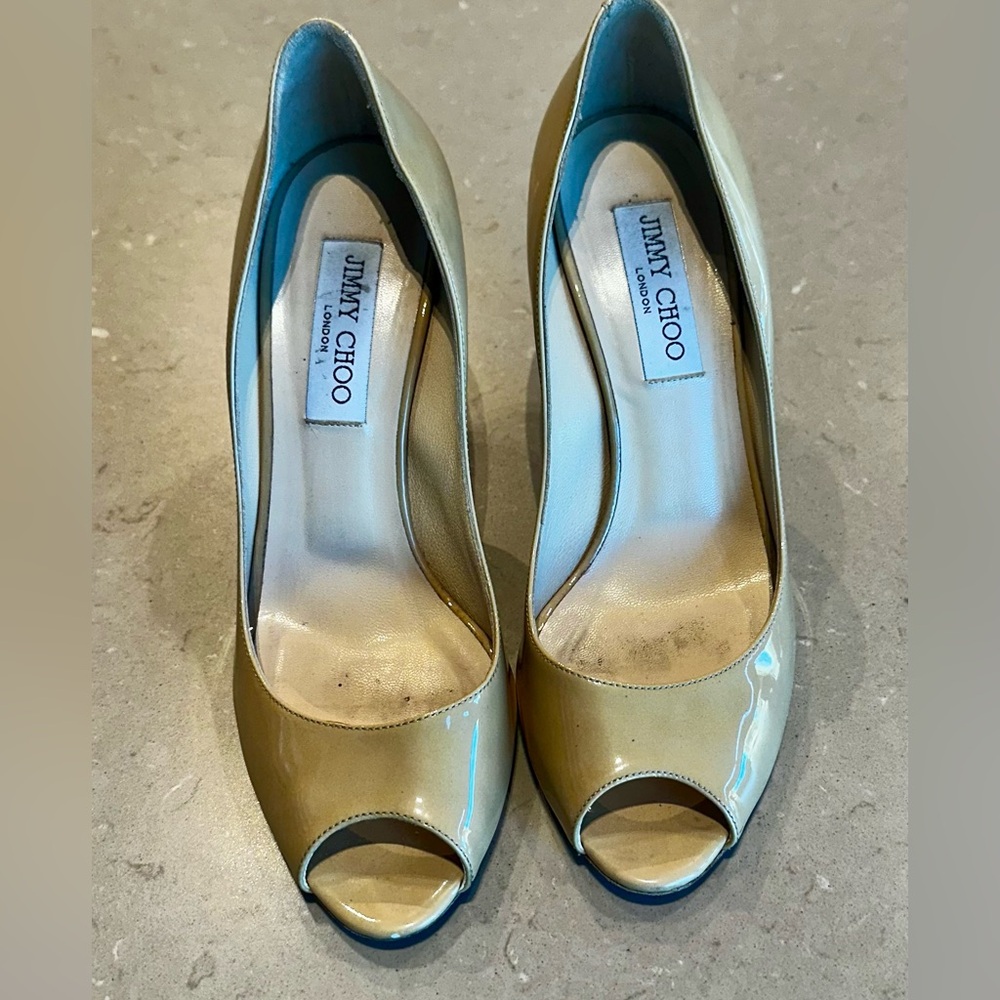 Jimmy Choo Nude Patent Leather Peep Toe Heels Pumps EU 38.5